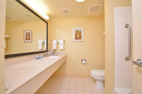 Fairfield Inn & Suites Williamsport 4