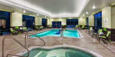 Hampton Inn & Suites Williamsport-Faxon Exit