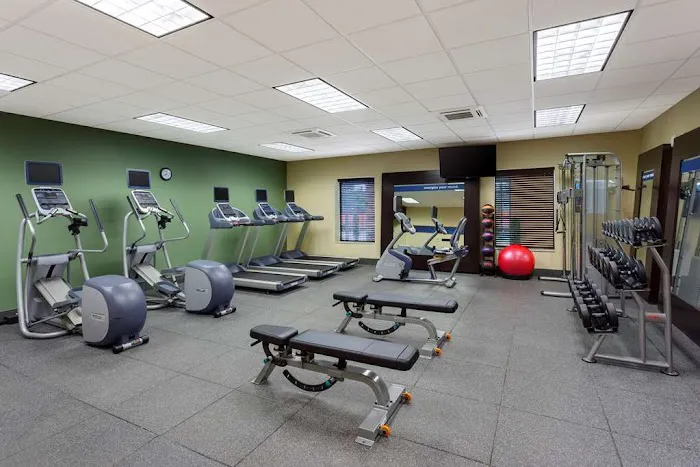 Hampton Inn & Suites Williamsport-Faxon Exit 4