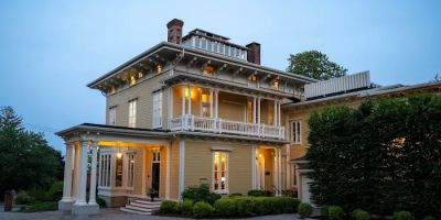 Captainu2019s Mansion