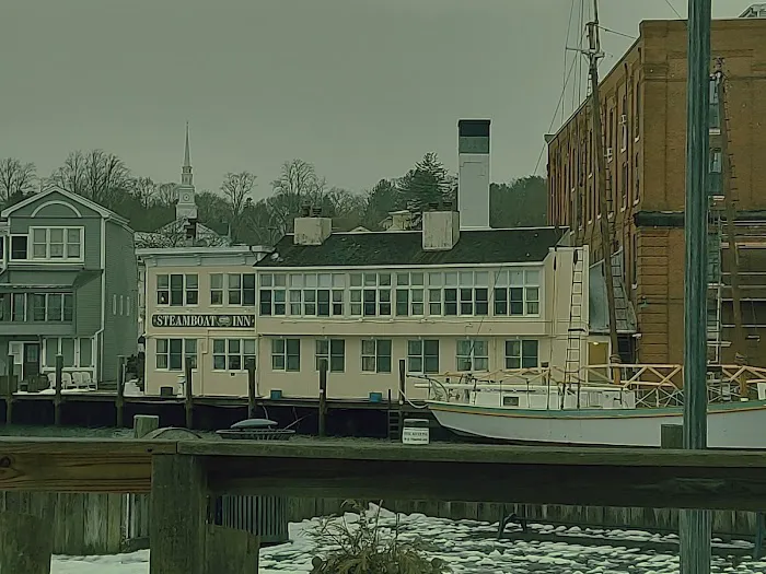 Steamboat Inn 5