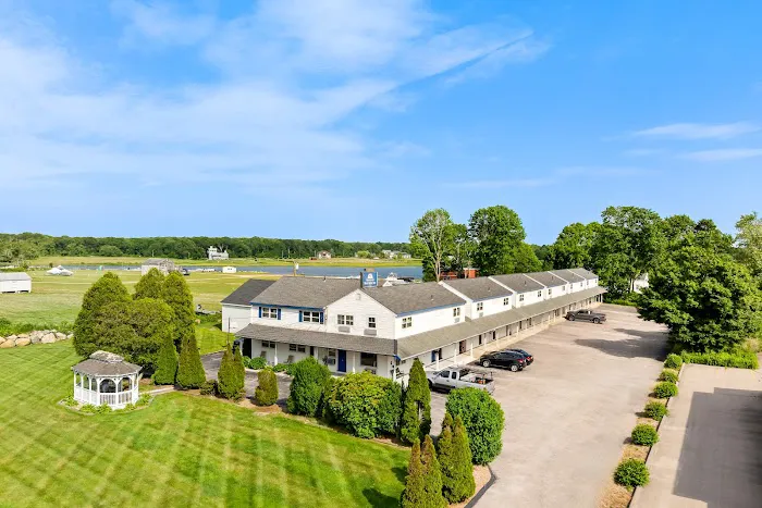 Americas Best Value Inn Stonington Mystic 4
