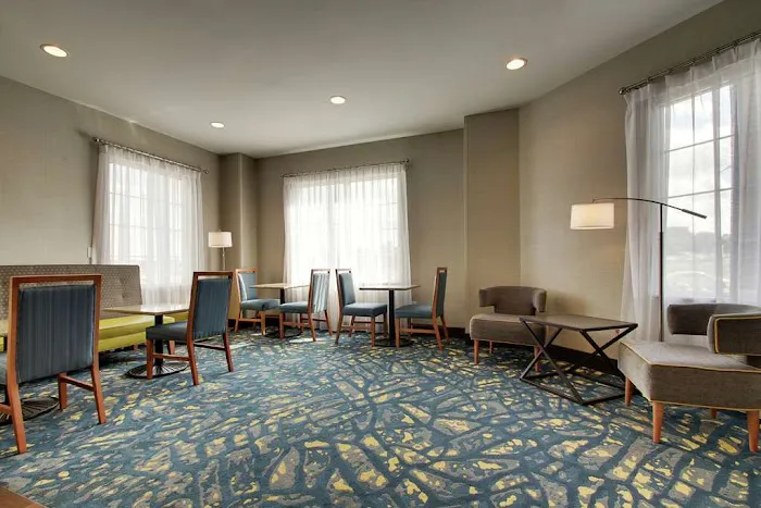 Hampton Inn Pawtucket 4