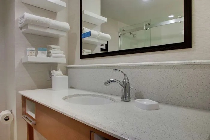 Hampton Inn Pawtucket 4