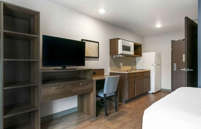 Extended Stay America - Providence 5