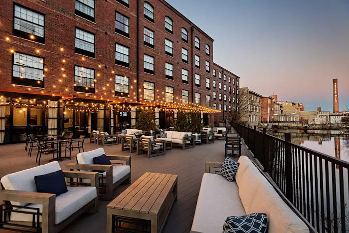 The LOOM Hotel, Tapestry Collection by Hilton 4