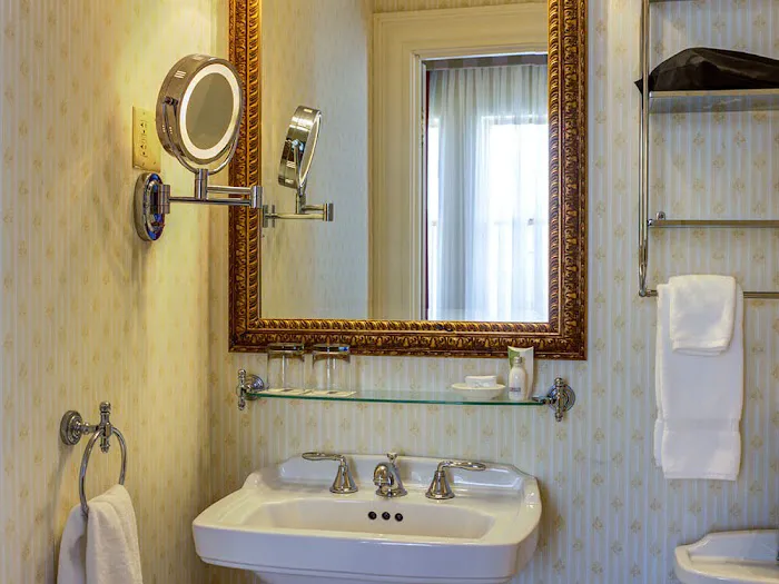 Hotel Providence 5