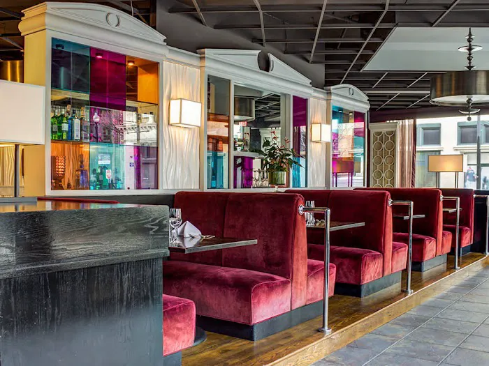 Hotel Providence 5