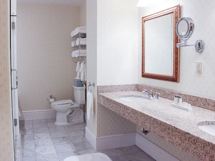Hotel Providence 5