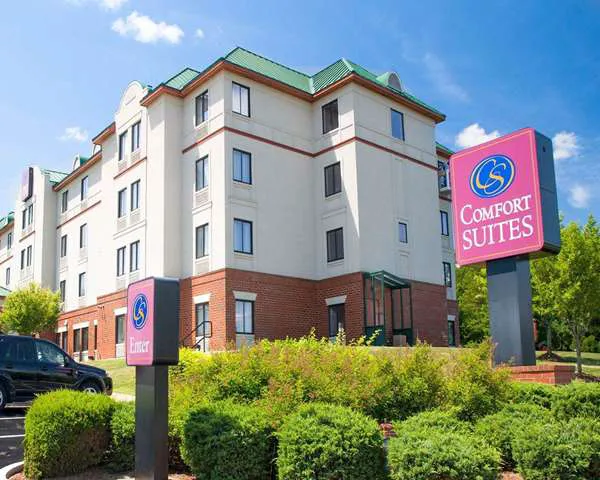Comfort Suites West Warwick - Providence 4