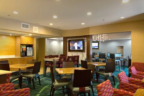 SpringHill Suites Providence West Warwick 4