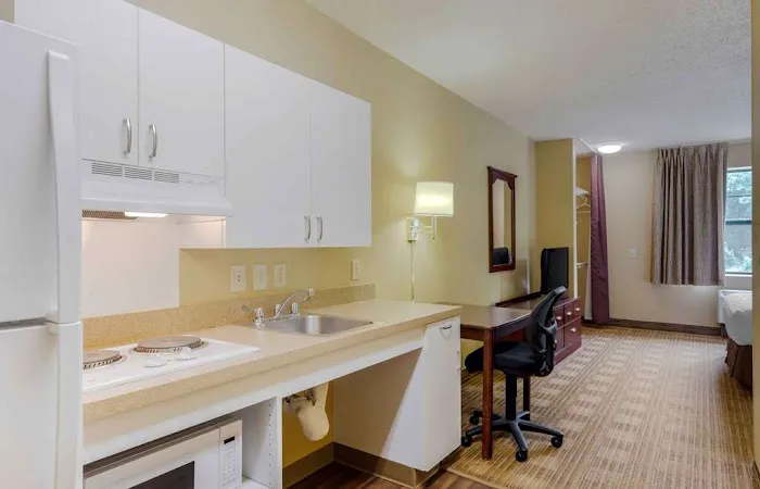 Extended Stay America - Providence - West Warwick 4