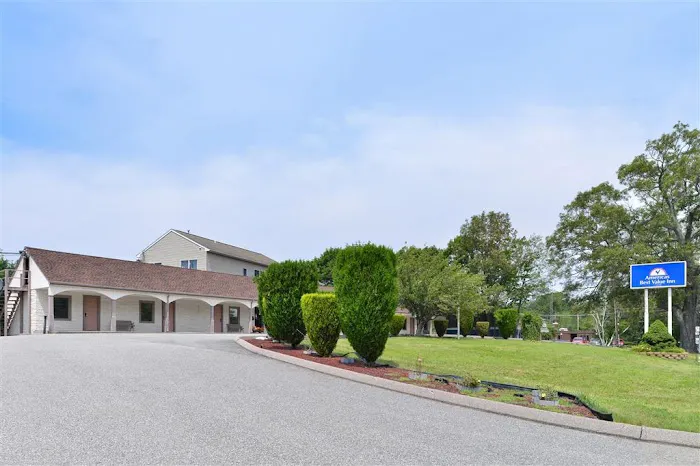 Americas Best Value Inn North Kingstown 4