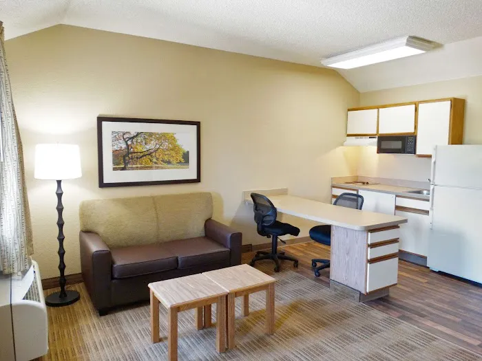 Extended Stay America Select Suites - Providence - Airport 4