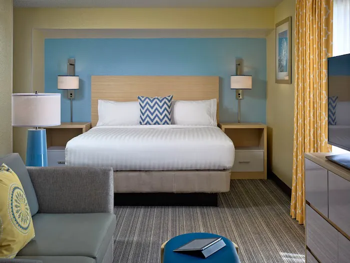 Sonesta ES Suites Providence - Airport 4