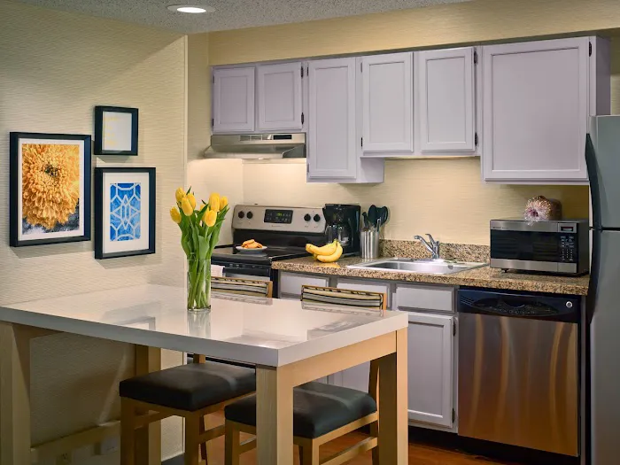 Sonesta ES Suites Providence - Airport 4
