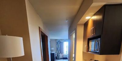 Holiday Inn Express & Suites Warwick-Providence (Airport)