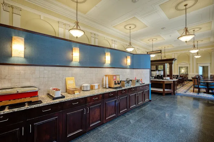Hampton Inn & Suites Providence Downtown 5