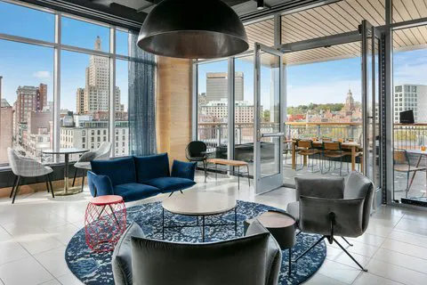 Aloft Providence Downtown 5