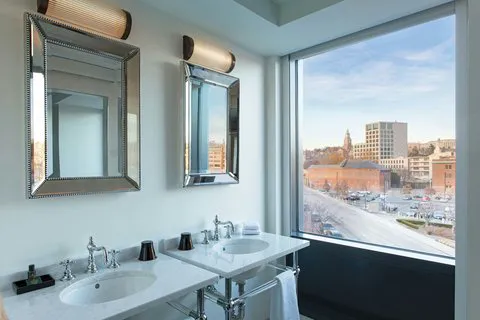 Aloft Providence Downtown 5