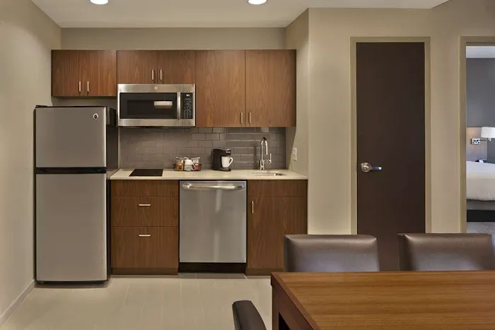 Hyatt Place Warwick Providence Airport 4