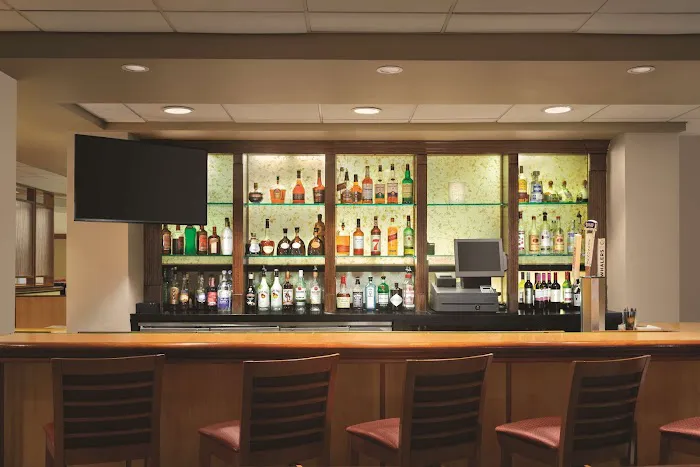 Radisson Hotel Providence Airport 4