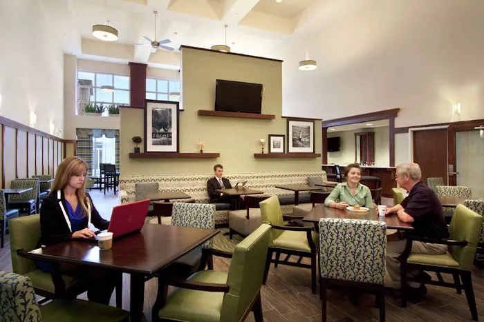 Hampton Inn & Suites Providence/Warwick-Airport 4
