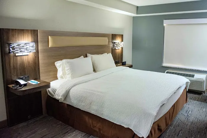 Keene Elm City Hotel, Ascend Hotel Collection 4