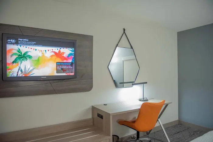 Keene Elm City Hotel, Ascend Hotel Collection 4