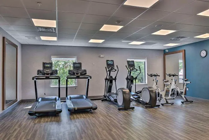 Hampton Inn & Suites Keene 4