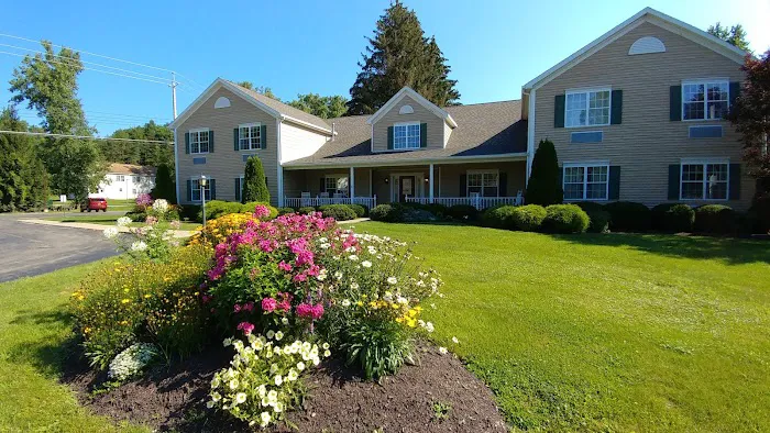 The Inn At Houghton Creek 4
