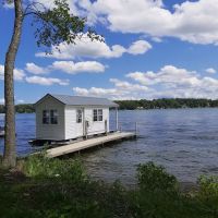 Silverlaken Estate (Vacation Rentals, Glampground & Tiny House Village) ico