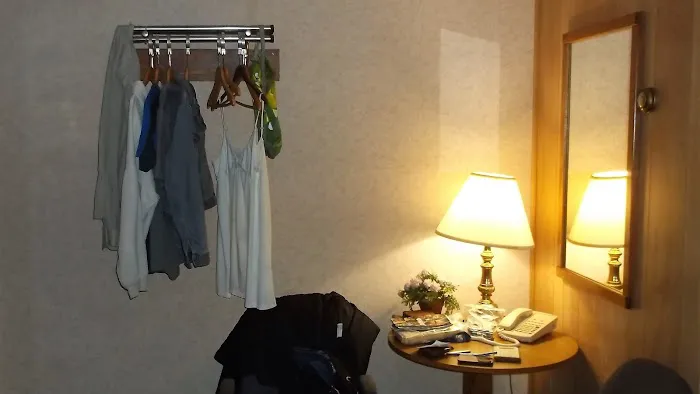 Best Inn 4