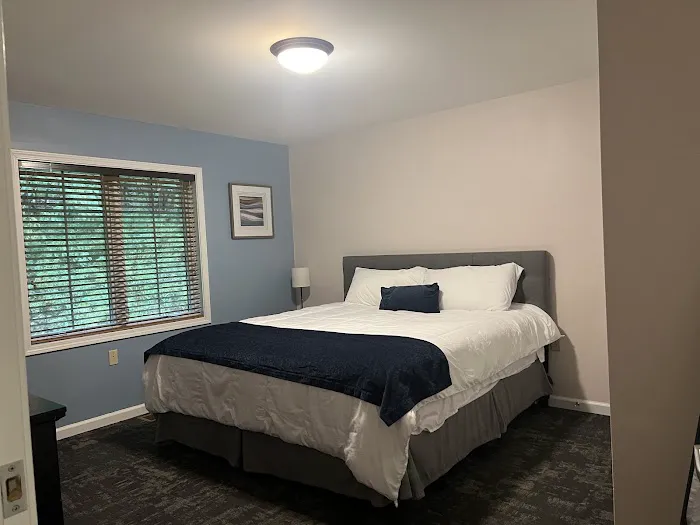 William F. Thiel Hospitality House 4