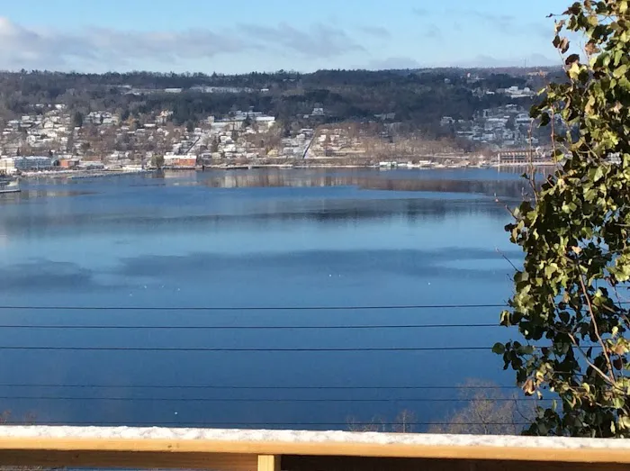 Clifftop on Seneca 3