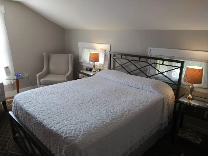 The Blackberry Inn Bed & Breakfast 4