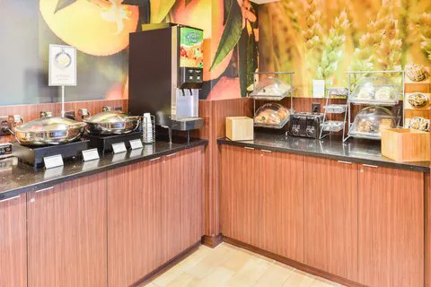 Fairfield Inn Corning Riverside 4