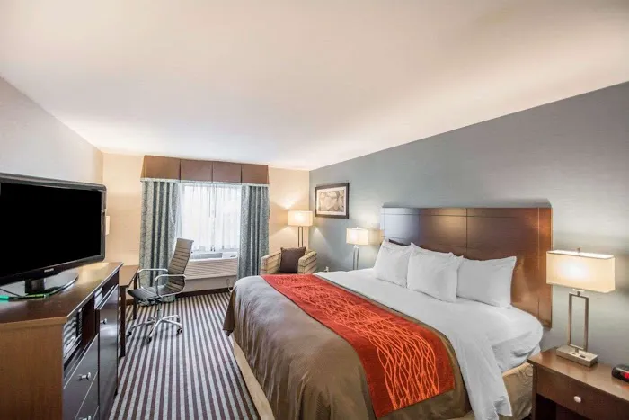 Quality Inn 4