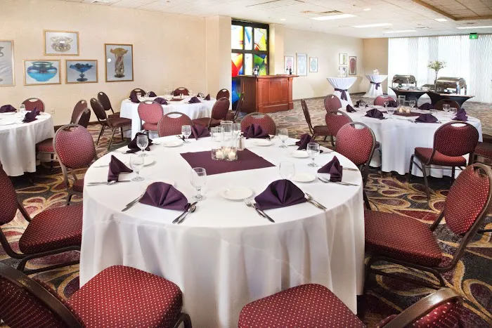 Radisson Hotel Corning 4