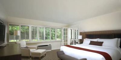 Topnotch Resort
