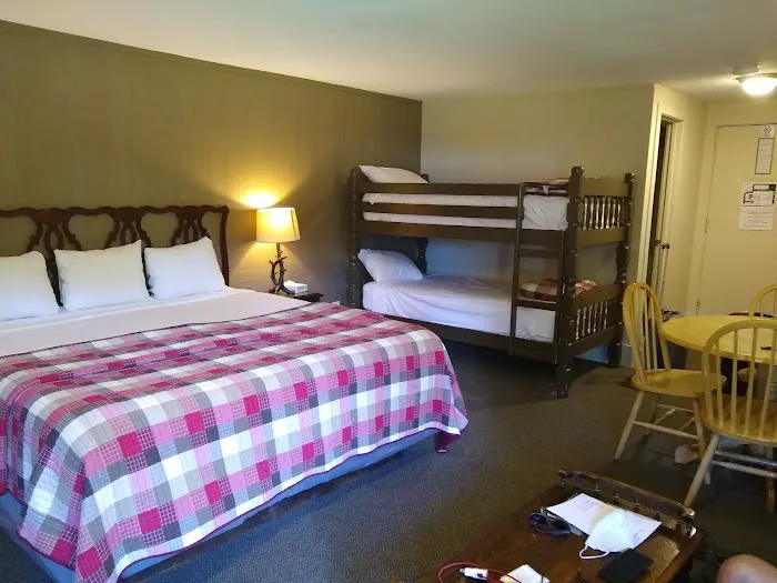 Northern Lights Lodge 4