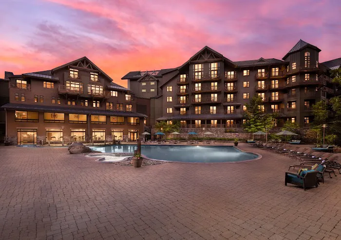 The Lodge at Spruce Peak, a Destination by Hyatt Hotel 4