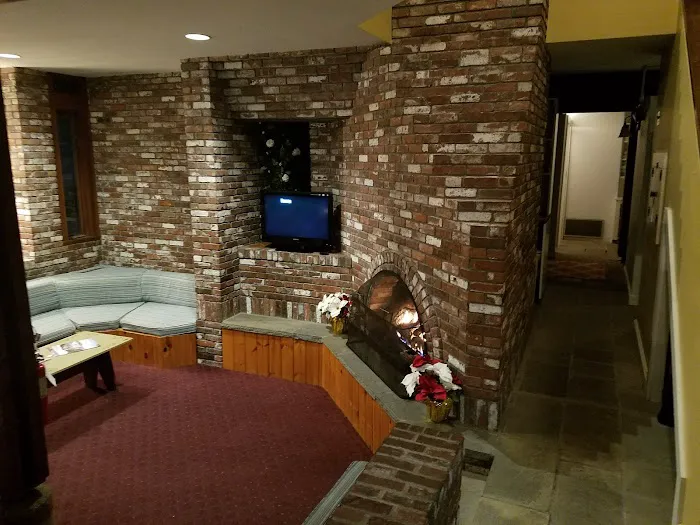 New Hampshire Mountain Inn 4