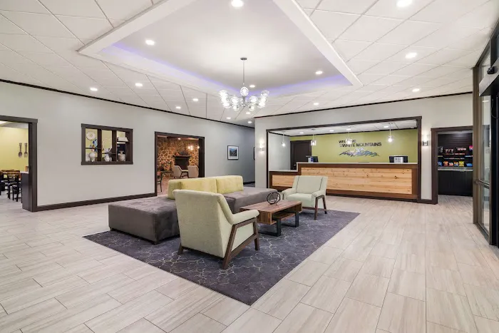 Best Western Plymouth Inn-White Mountains 4