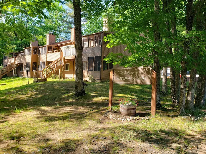 Cold Spring Resort 4