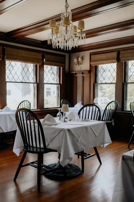 The Manor on Van Horn Estate 4