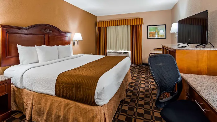Best Western White Mountain Inn 4