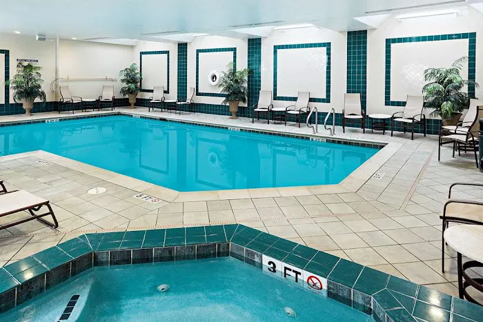Hampton Inn Littleton 4