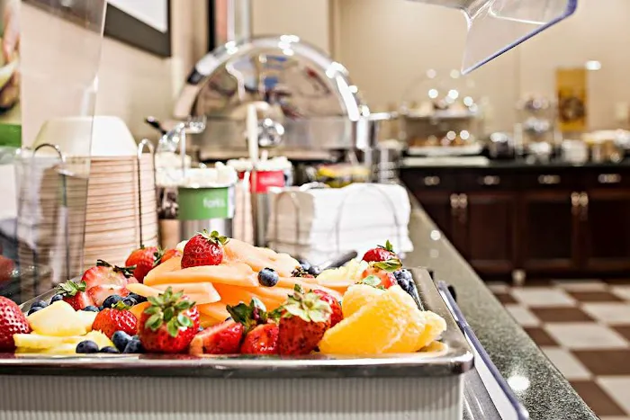 Hampton Inn Littleton 4