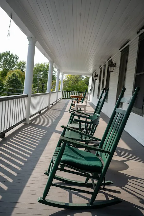 Wellesley Hotel & Restaurant 4